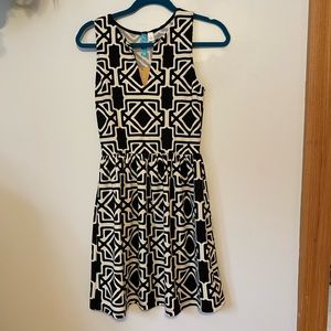 New with tags black & white women’s cocktail or business dress from Francesca‘s